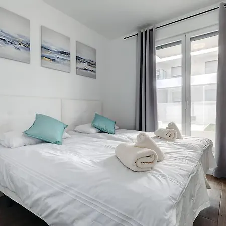 Brand New Modern Ground Floor In With Rooftop Pool And Gym * Marbella